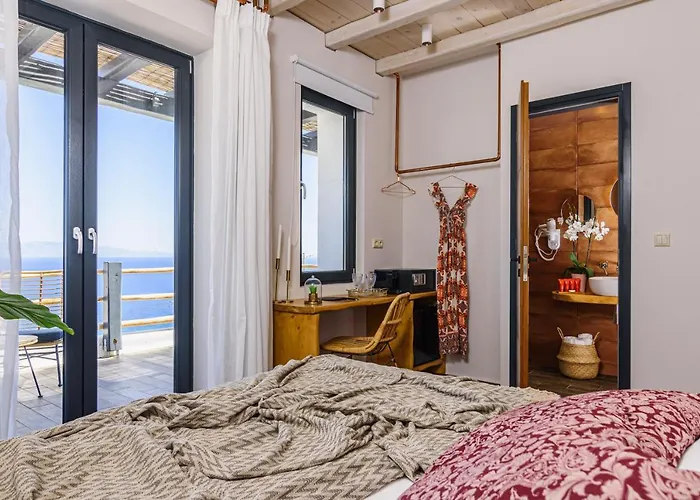 Oda ve Kahvaltı Maregold Mykonos Micro-boutique Suites, Adults Only 4*
