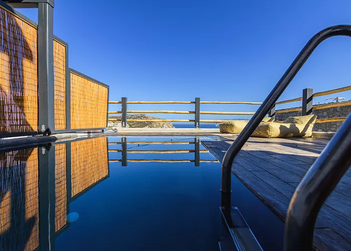 Oda ve Kahvaltı Maregold Mykonos Micro-boutique Suites, Adults Only 4*