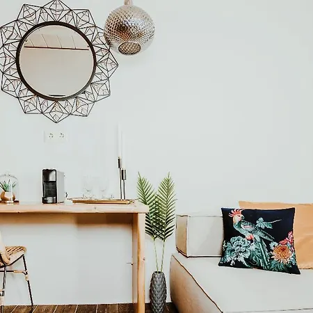 Maregold Mykonos Micro-boutique Suites, Adults Only Ελιά