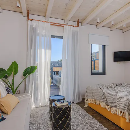 Maregold Mykonos Micro-boutique Suites, Adults Only Ελιά