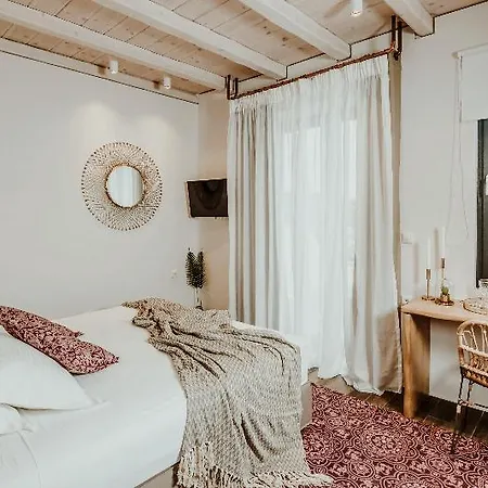 Nami By Maregold Mykonos, Adults Only Frühstückspension Elia (Mykonos)