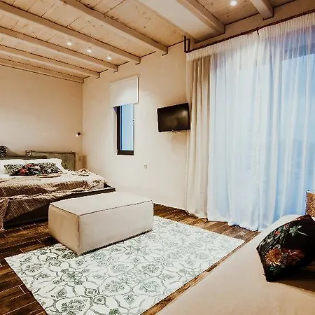 B&B Maregold Mykonos Micro-boutique Suites, Adults Only